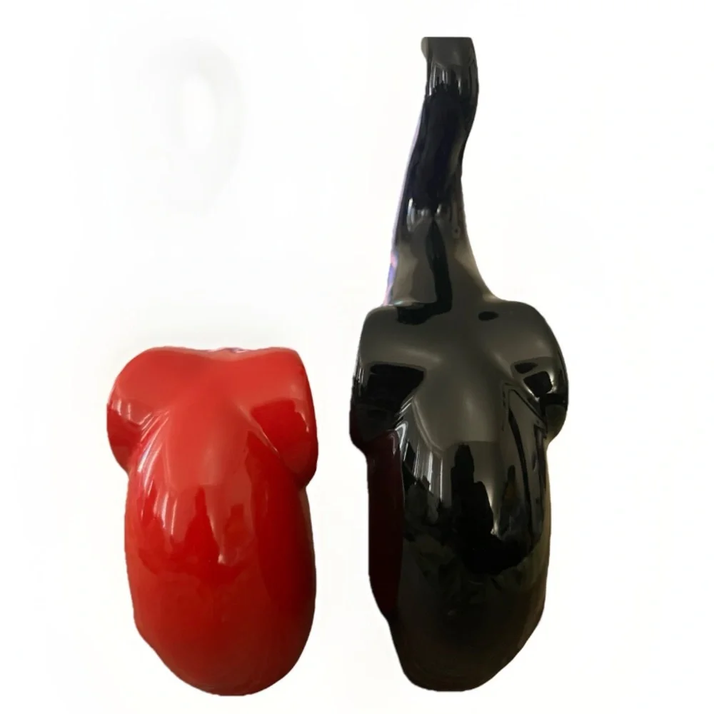 Elegant Black and Red Elephant Sculptures - Picture 11 of 11